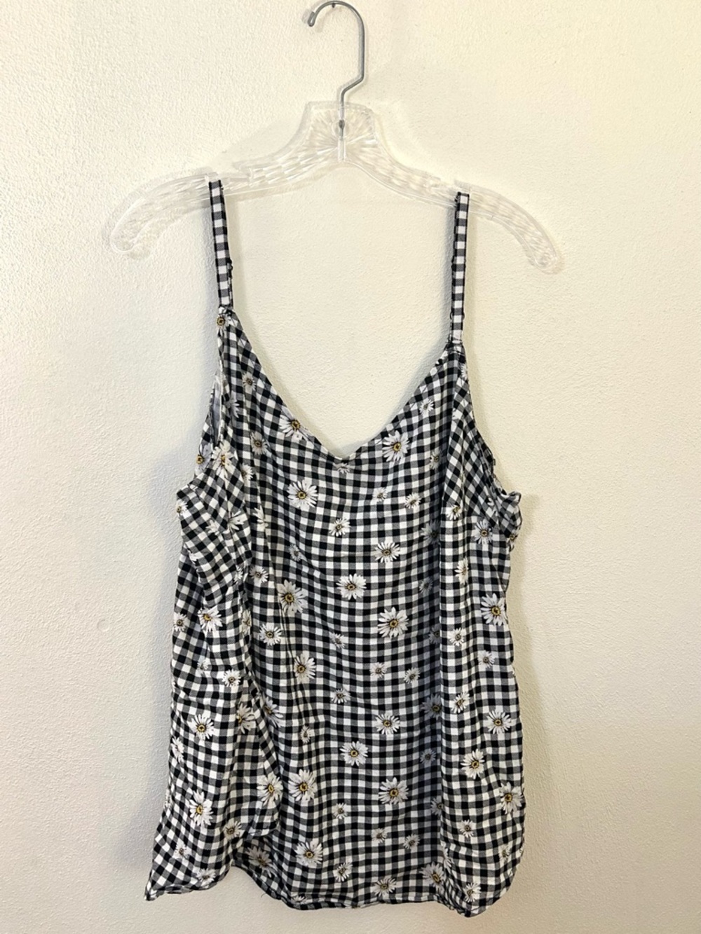 Black & White Gingham Daisy Cami Top - Women's Sleeveless Tank